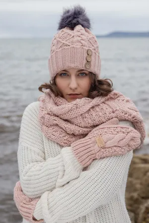 Aran Cable Knit Snood