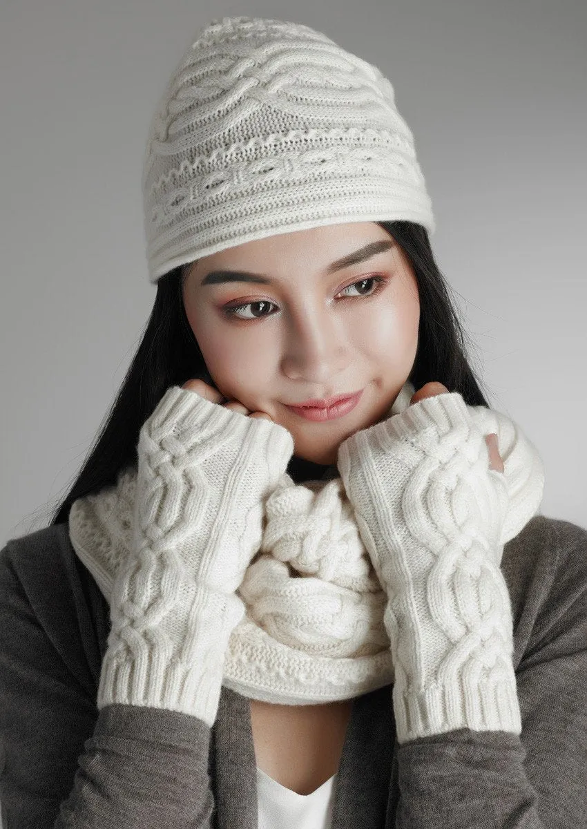 Cashmere cable knit hat