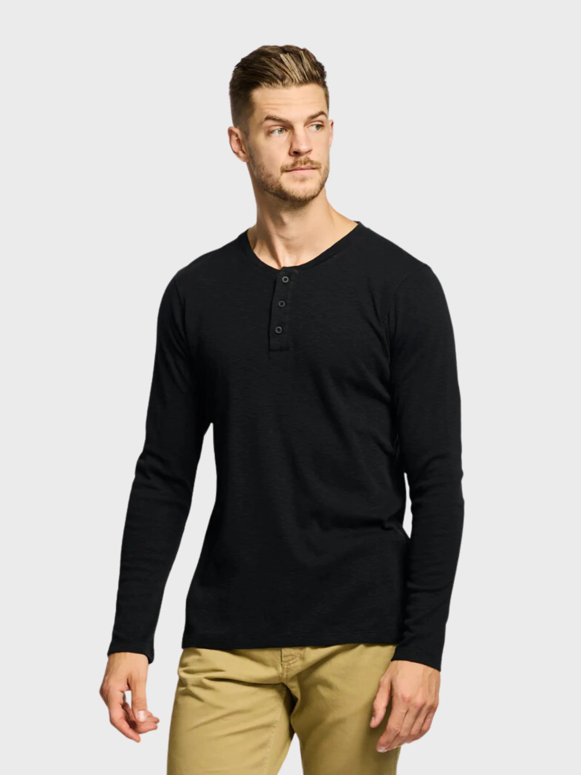 Easy Mondays T Shirt LS Henley Slub Black